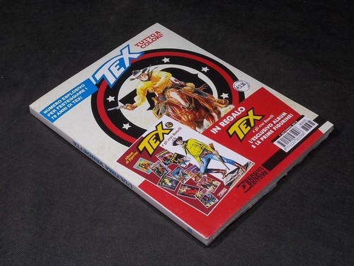 Tex 695 con album figurine - con,